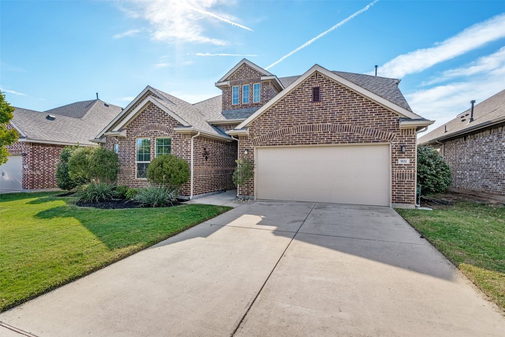 921 Coralberry Drive, Northlake, TX 76226 — photo 2