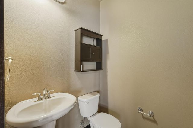 2319 STIEGLITZ Avenue SE, Albuquerque, NM 87106