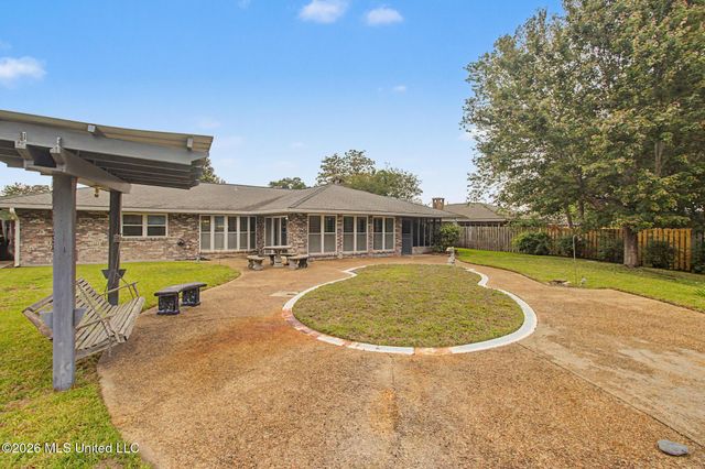738 Parkwood Drive, Long Beach, MS 39560