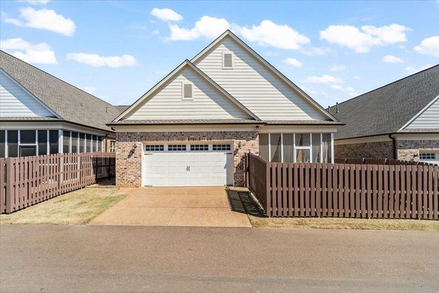 405 CATAWBA VALLEY DR, Collierville, TN 38017