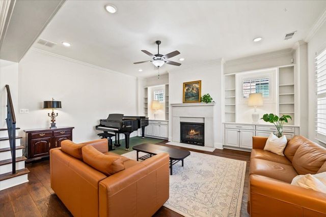 405 CATAWBA VALLEY DR, Collierville, TN 38017