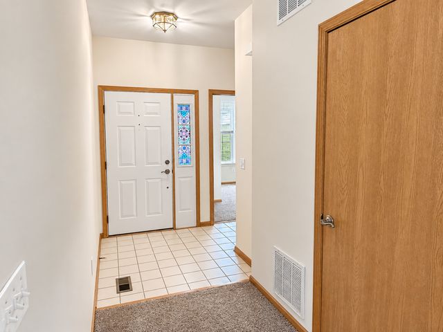 1584 W Ludington Circle, Romeoville, IL 60446