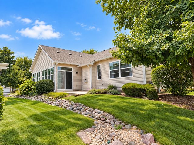 1584 W Ludington Circle, Romeoville, IL 60446