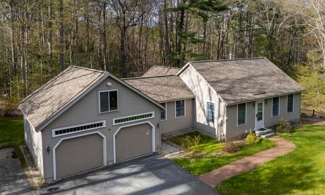 34 Cleveland Hill Road, Brookline, NH 03033