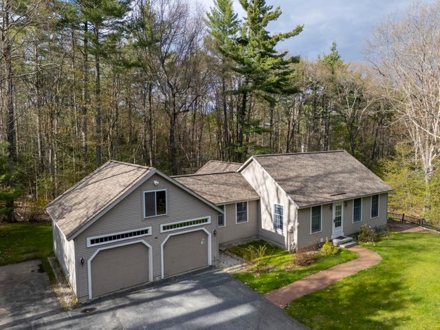 34 Cleveland Hill Road, Brookline, NH 03033