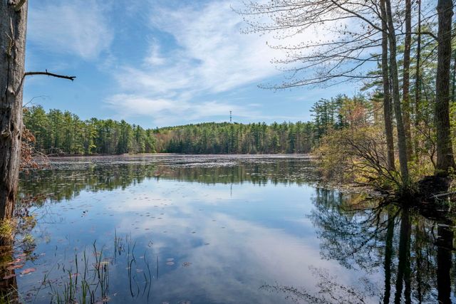 34 Cleveland Hill Road, Brookline, NH 03033