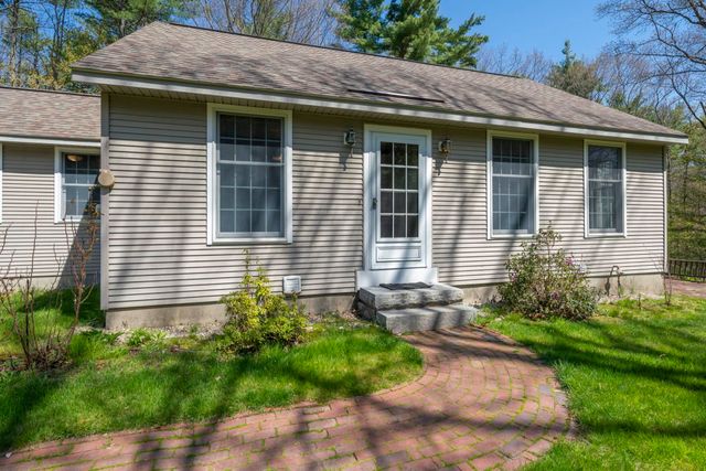 34 Cleveland Hill Road, Brookline, NH 03033