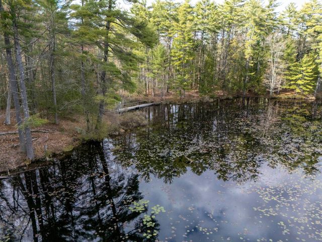 34 Cleveland Hill Road, Brookline, NH 03033