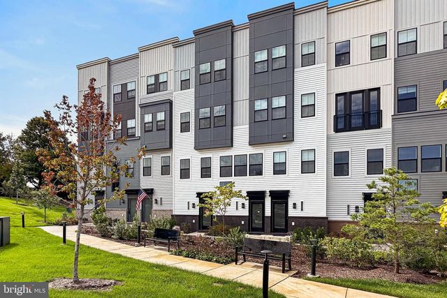 14437 GLEN MANOR DR, Chantilly, VA 20151