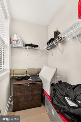 14437 GLEN MANOR DR, Chantilly, VA 20151