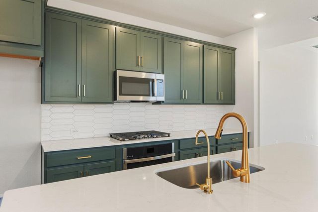 228 Ranier WAY, Dripping Springs, TX 78620