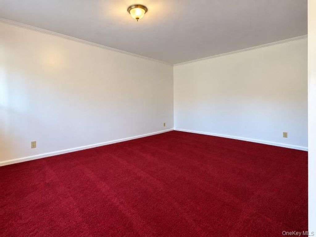 150-32 8 Avenue, Whitestone, NY 11357 — photo 4