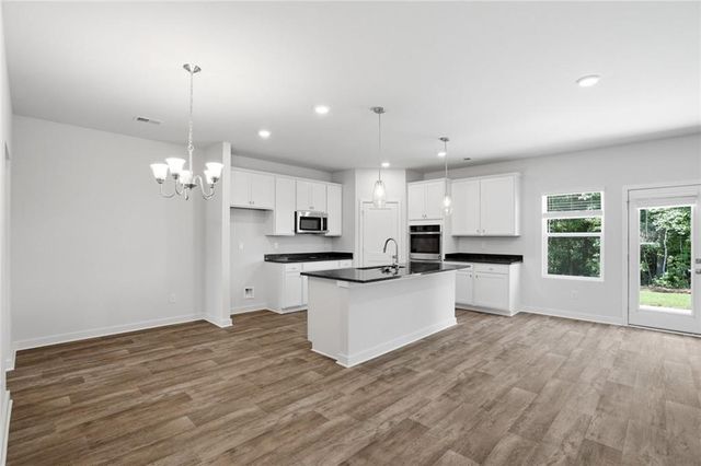 344 Jarrett Streets, Fairburn, GA 30213