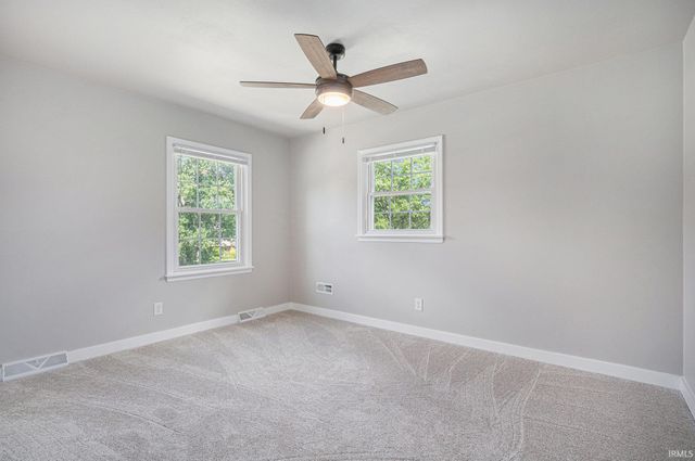 15455 Old Bedford Trail, Mishawaka, IN 46545