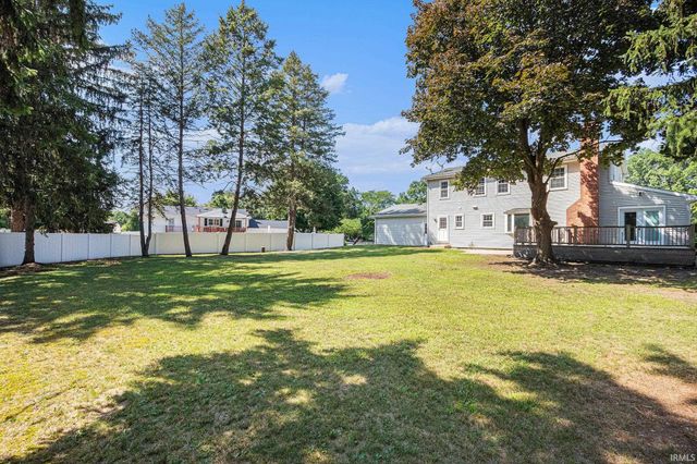 15455 Old Bedford Trail, Mishawaka, IN 46545