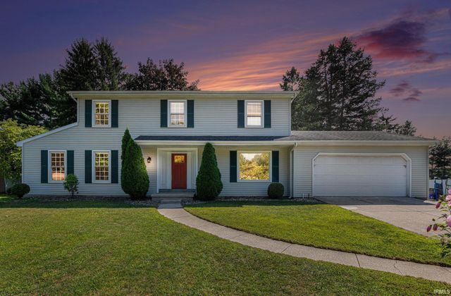 15455 Old Bedford Trail, Mishawaka, IN 46545