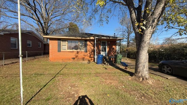 3810 10th Avenue SW, Huntsville, AL 35801
