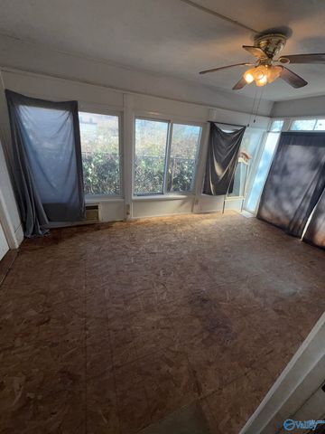 3810 10th Avenue SW, Huntsville, AL 35801