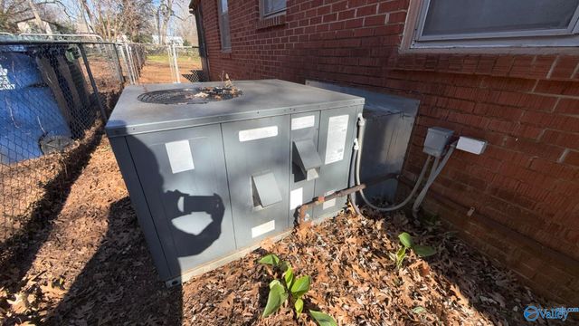 3810 10th Avenue SW, Huntsville, AL 35801