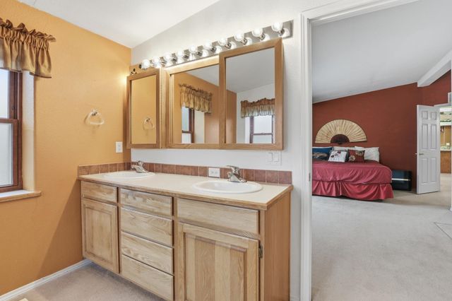 401 E Poplar St, Tekoa, WA 99033