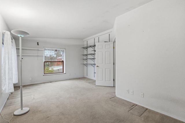 401 E Poplar St, Tekoa, WA 99033