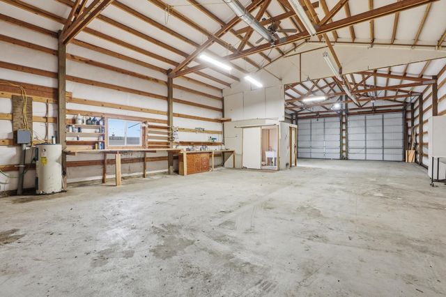 401 E Poplar St, Tekoa, WA 99033