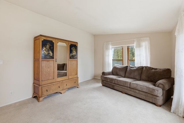 401 E Poplar St, Tekoa, WA 99033