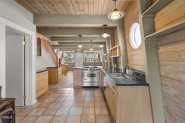 148 Los Angeles Avenue, Oxnard, CA 93035