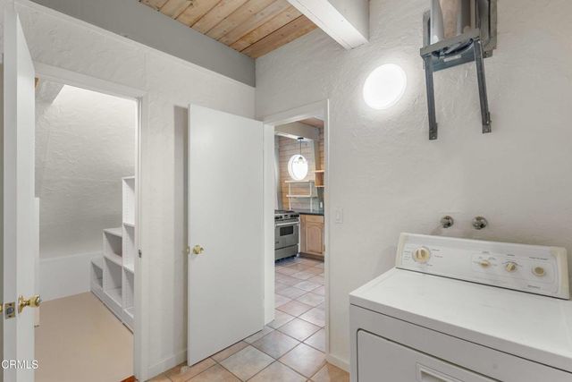 148 Los Angeles Avenue, Oxnard, CA 93035