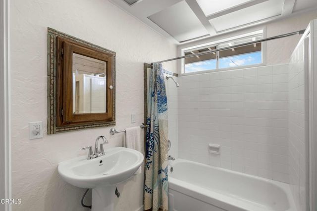 148 Los Angeles Avenue, Oxnard, CA 93035