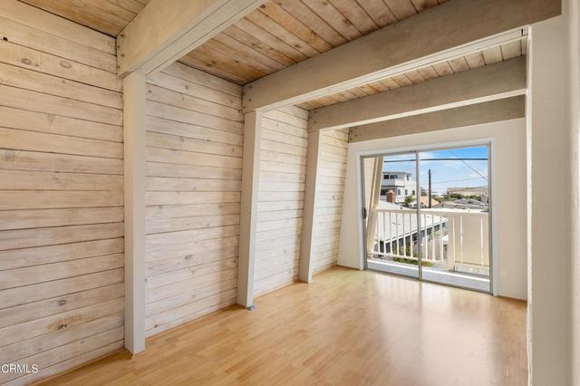 148 Los Angeles Avenue, Oxnard, CA 93035