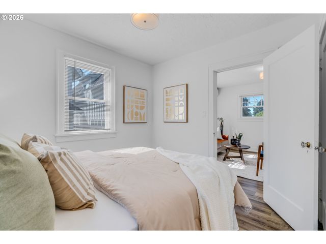 26 N MORGAN St, Portland, OR 97217