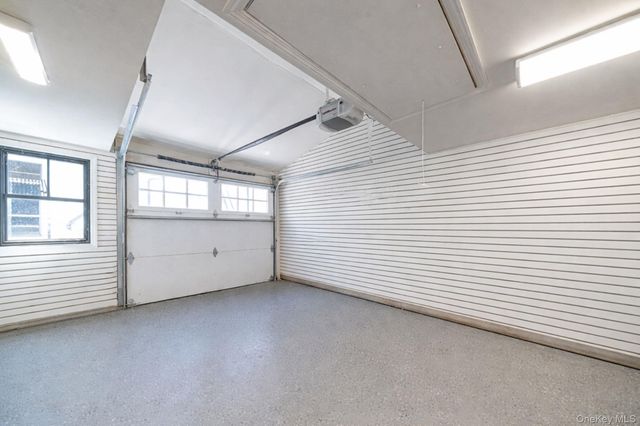 347 Broadway, Carle Place, NY 11514