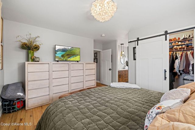 2069 W DIAMOND BAR RD, Rathdrum, ID 83858