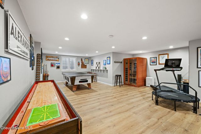 2069 W DIAMOND BAR RD, Rathdrum, ID 83858