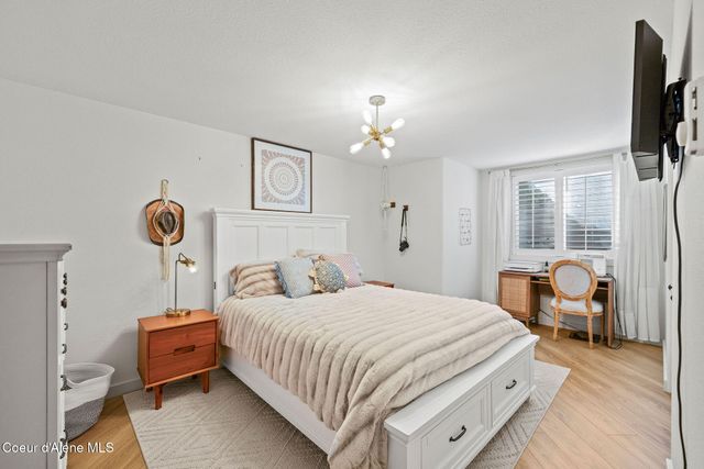 2069 W DIAMOND BAR RD, Rathdrum, ID 83858