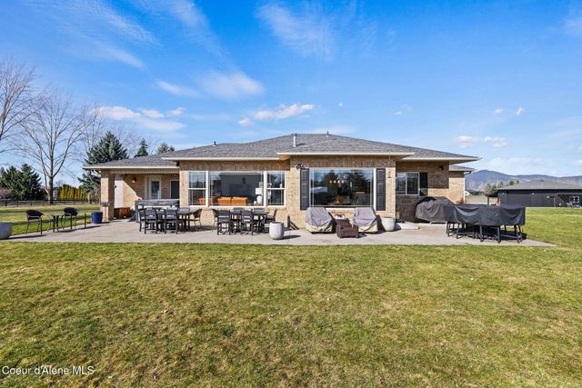 2069 W DIAMOND BAR RD, Rathdrum, ID 83858