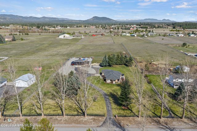 2069 W DIAMOND BAR RD, Rathdrum, ID 83858