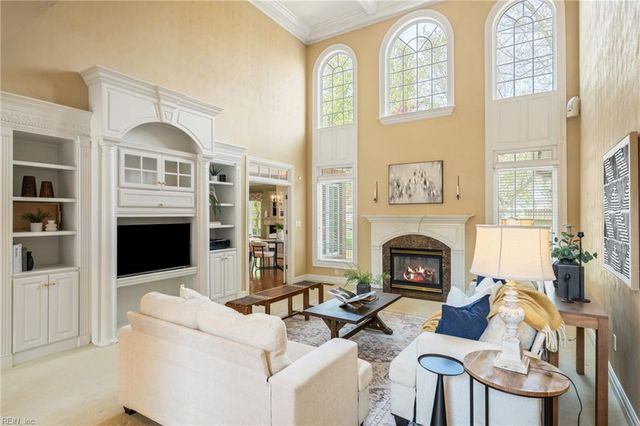 604 Stoneleigh CT, Chesapeake, VA 23322