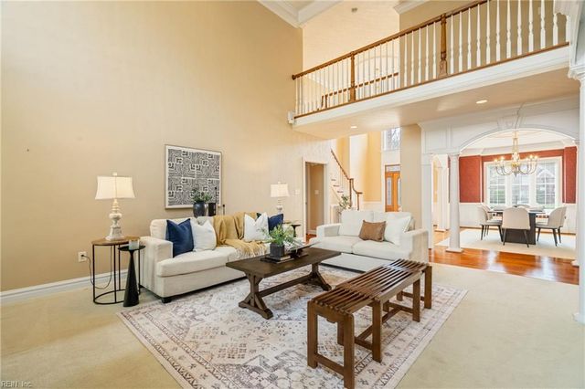 604 Stoneleigh CT, Chesapeake, VA 23322