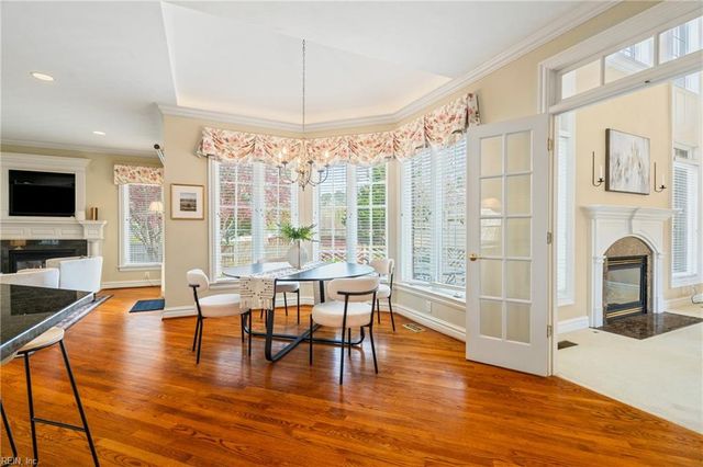 604 Stoneleigh CT, Chesapeake, VA 23322