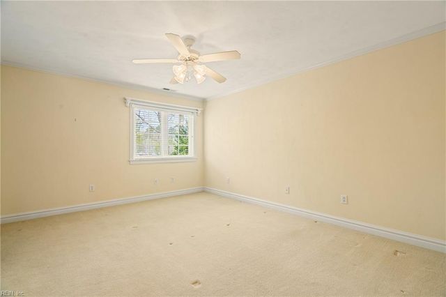 604 Stoneleigh CT, Chesapeake, VA 23322