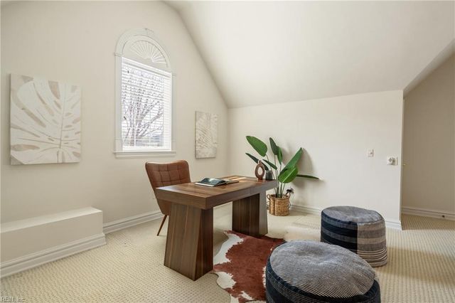 604 Stoneleigh CT, Chesapeake, VA 23322