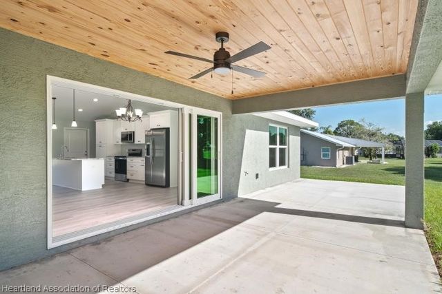 7609 Honeysuckle Drive, Sebring, FL 33876