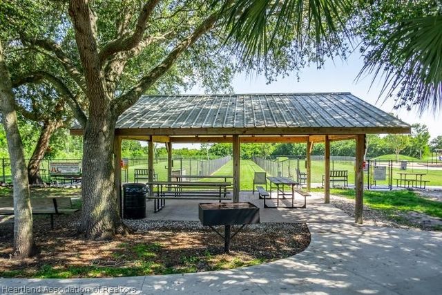 7609 Honeysuckle Drive, Sebring, FL 33876