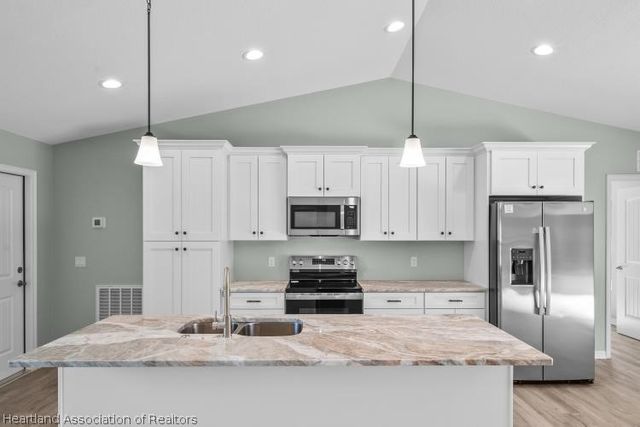 7609 Honeysuckle Drive, Sebring, FL 33876