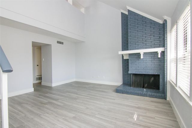 2007 Clubview Drive, Carrollton, TX 75006