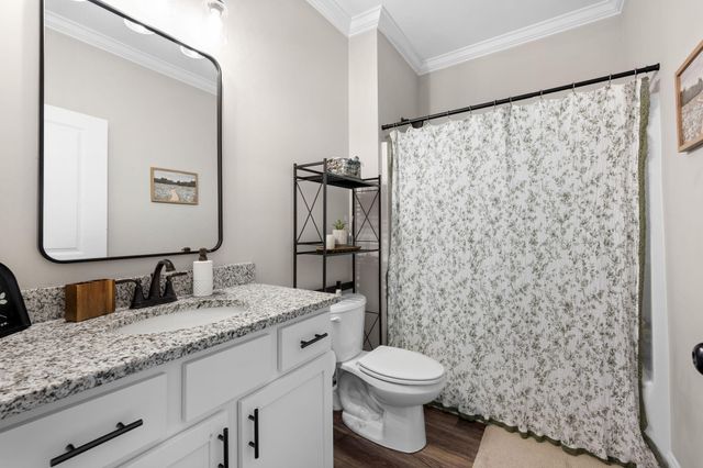 31 Winchester Drive, Rossville, GA 30741