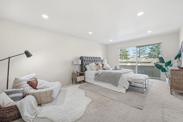 42 Lyonridge Lane, San Mateo, CA 94402