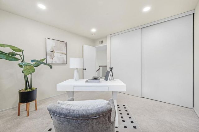 42 Lyonridge Lane, San Mateo, CA 94402